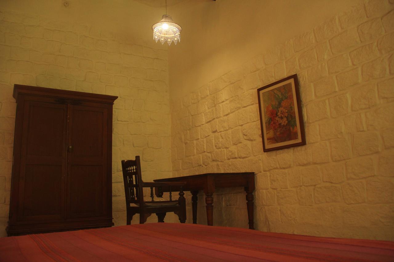 Isai Ambalam Guest House Puducherry Eksteriør billede