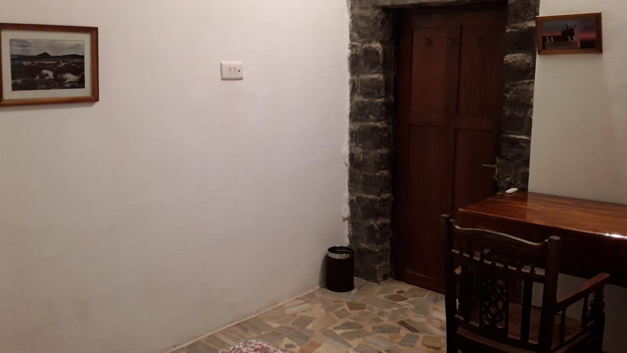Isai Ambalam Guest House Puducherry Eksteriør billede