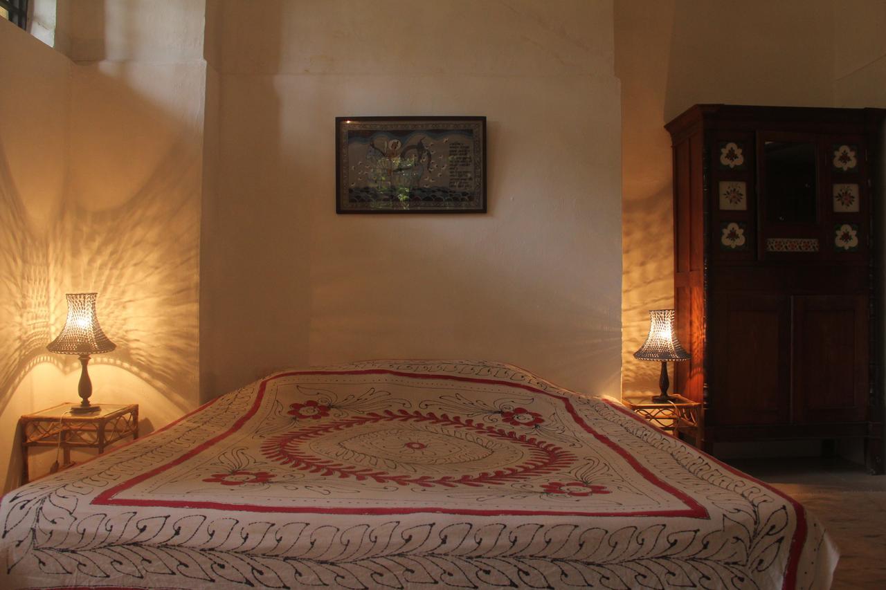 Isai Ambalam Guest House Puducherry Eksteriør billede