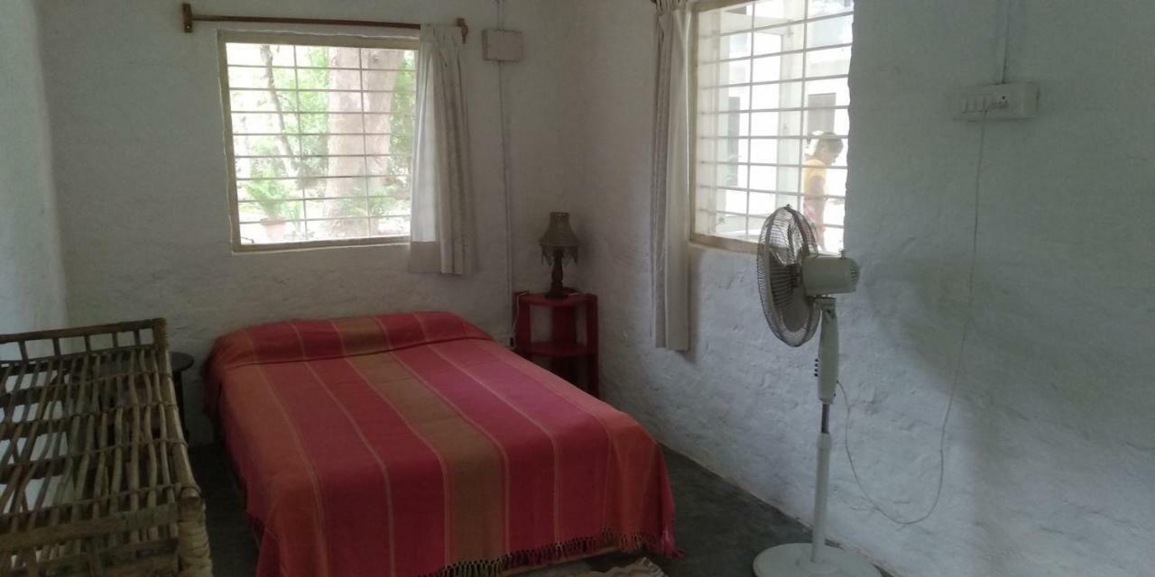 Isai Ambalam Guest House Puducherry Eksteriør billede